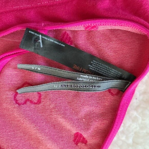 by Anthropologie Seamless Triangle Bralette S/M Pink Hearts Adjustable NWOT - Picture 2 of 9